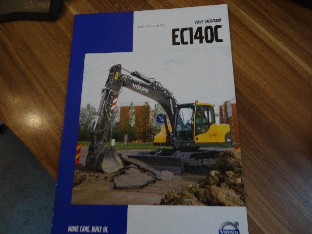17X Vovlo Rupskranen folders, Ophalen of Verzenden, Zo goed als nieuw, Folder