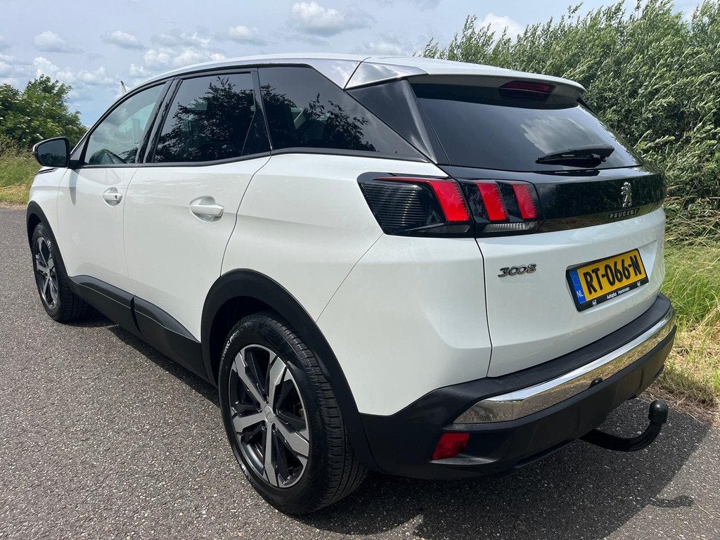 Peugeot 3008 1.2 | Clima | Crusie | Navi | Bluetooth | Achte, Auto's, Gebruikt, Euro 6, Wit, Origineel Nederlands