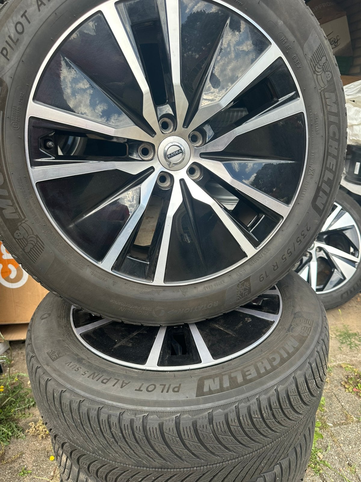 Volvo Xc90 (xc60) Origineel!! 4 Sets!, Auto-onderdelen, Banden en Velgen, --, Banden en Velgen, 235 mm, --