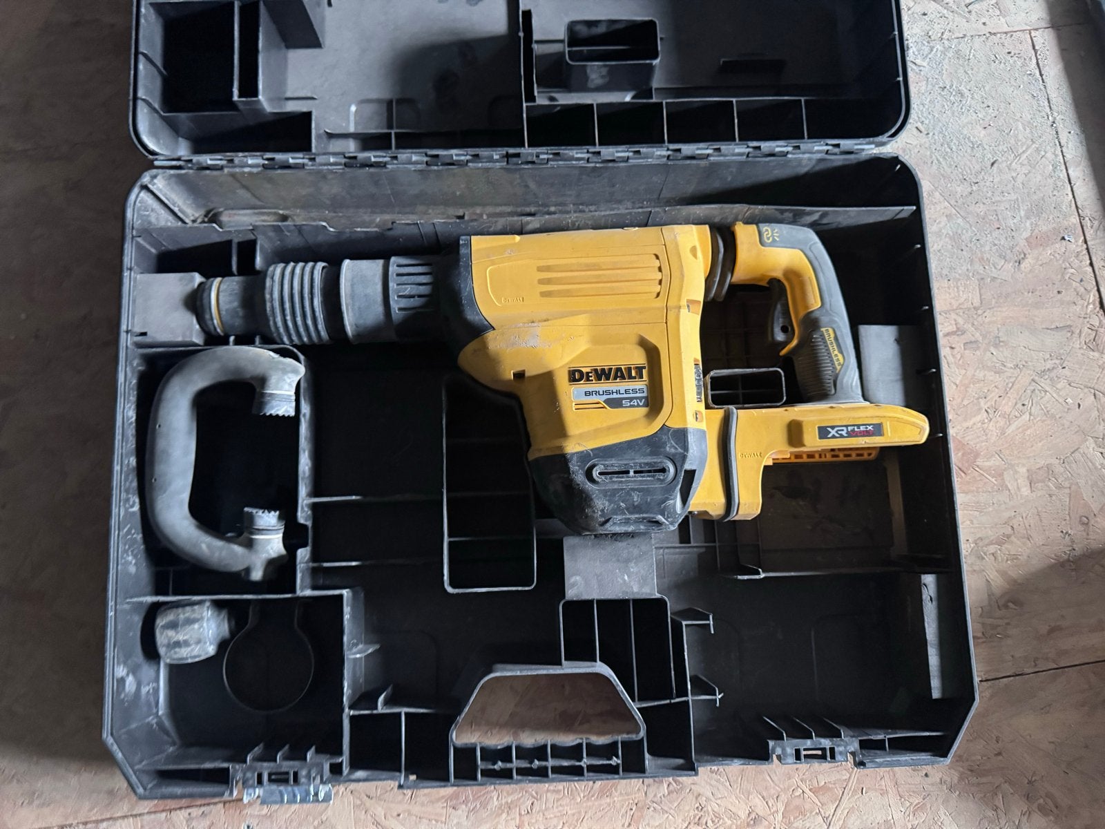 DeWalt DCH832N 54V XR FlexVolt SDS-Max Boorhamer