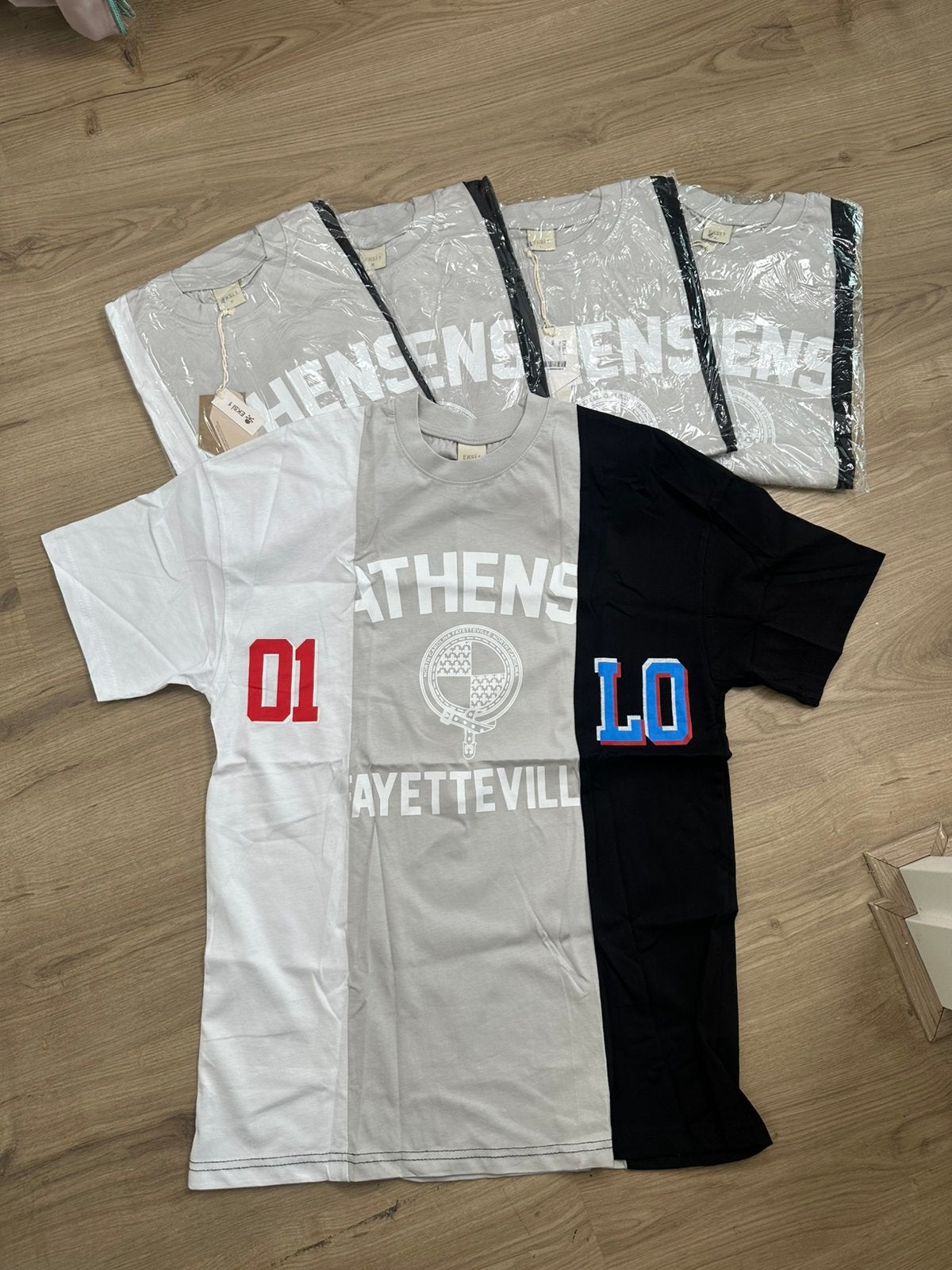 Partij T-shirts Nieuw met prijskaartjes, Ophalen of Verzenden, Nieuw, Zwart