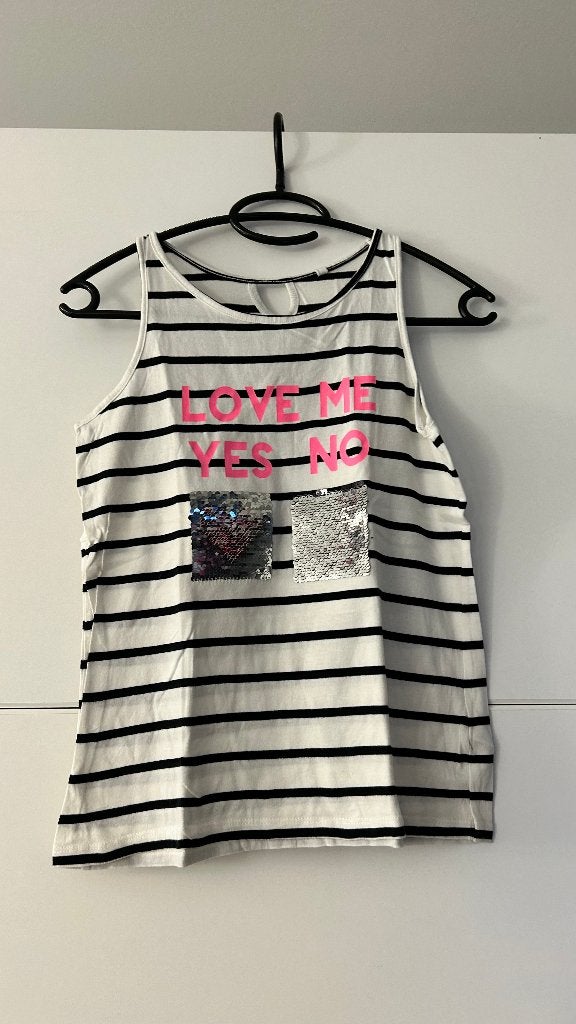 Here & There wit topje met tekst met tekst 158/164, Meisje, Ophalen of Verzenden, Zo goed als nieuw, Shirt of Longsleeve