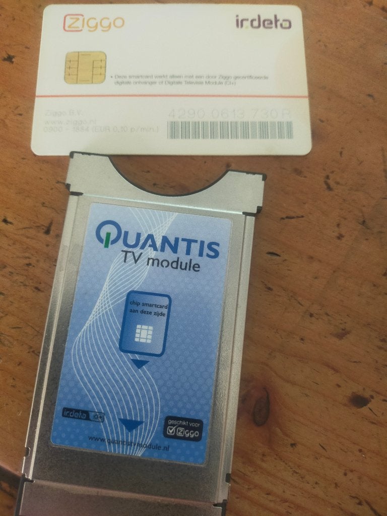 Quantis interactieve CI+ module. met ziggo kaart, Ophalen of Verzenden, Zo goed als nieuw