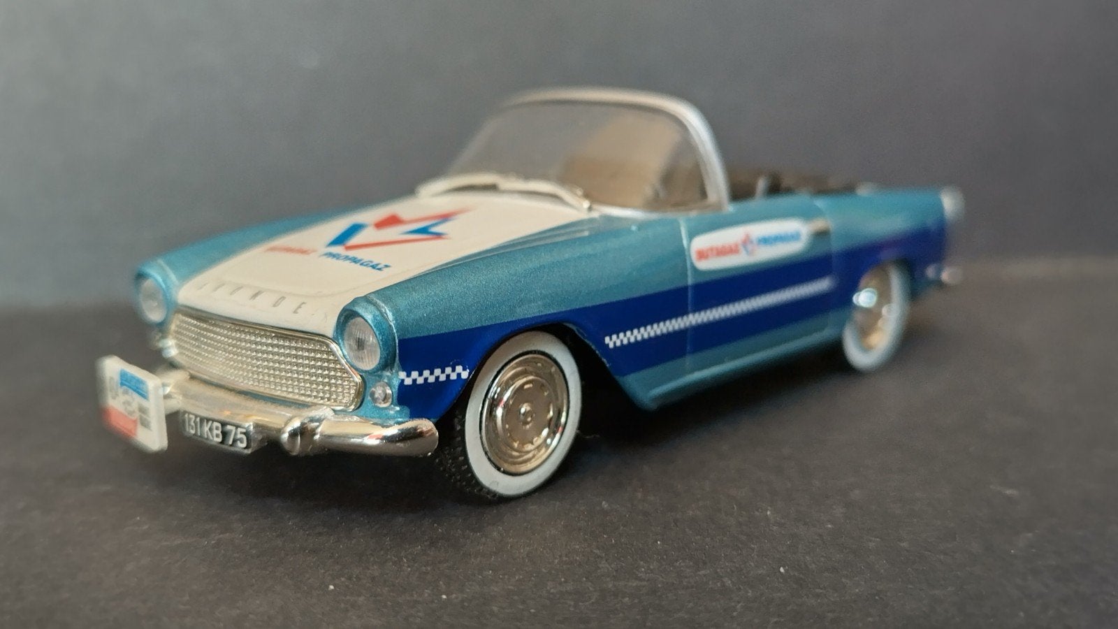 Simca Oceane Butagaz Tour de France 1960 1:43 Altaya Pol, Hobby en Vrije tijd, Modelauto's | 1:43, Overige merken, Auto, Verzenden