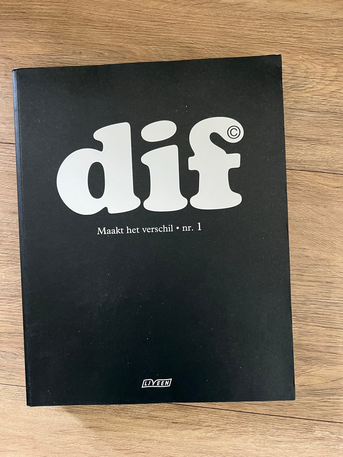 DIF Maakt het verschil nr. 1 - Magazine/Boek, Verzenden, Zo goed als nieuw