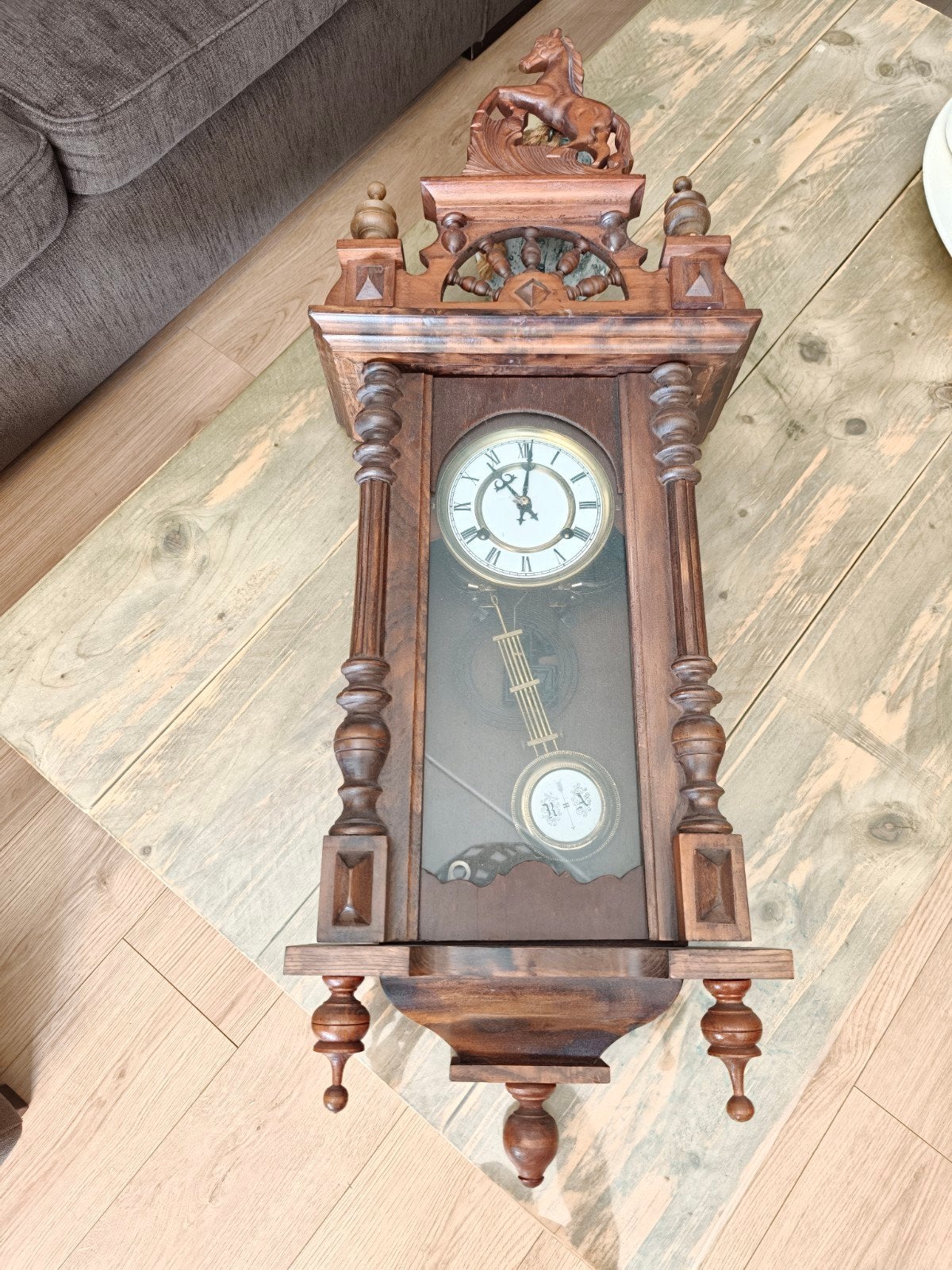 Antieke Duitse Regulateur Wandklok met Paard, Ophalen