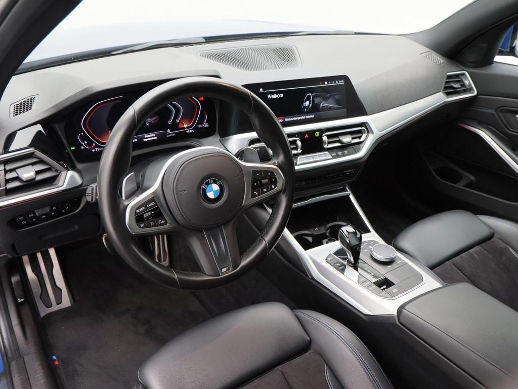 BMW 3-serie 330i Executive Edition 259 Pk Automaat | M-Pakke, Auto's, Automaat, 1998 cc, Gebruikt, 4 cilinders