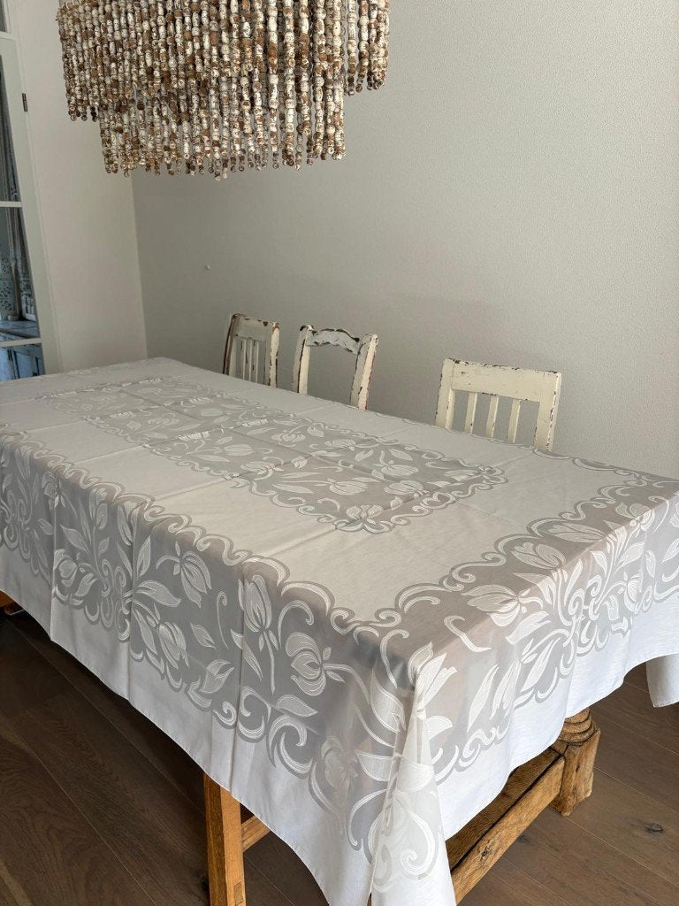 Antiek Spaans tafelkleed – wit rayonchiffon, Ophalen of Verzenden