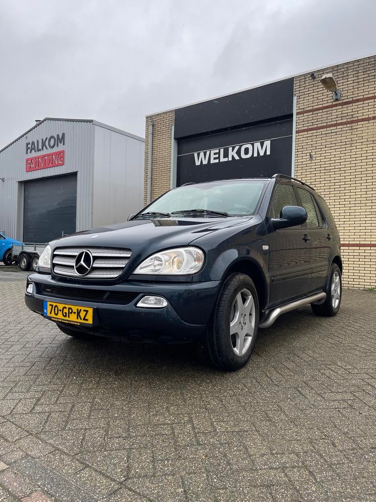 ML430 4MATIC AUT 2001, Lees omschrijving ivm klein mankement, Auto's, Mercedes-Benz, Particulier, M-Klasse, Benzine, G, SUV of Terreinwagen