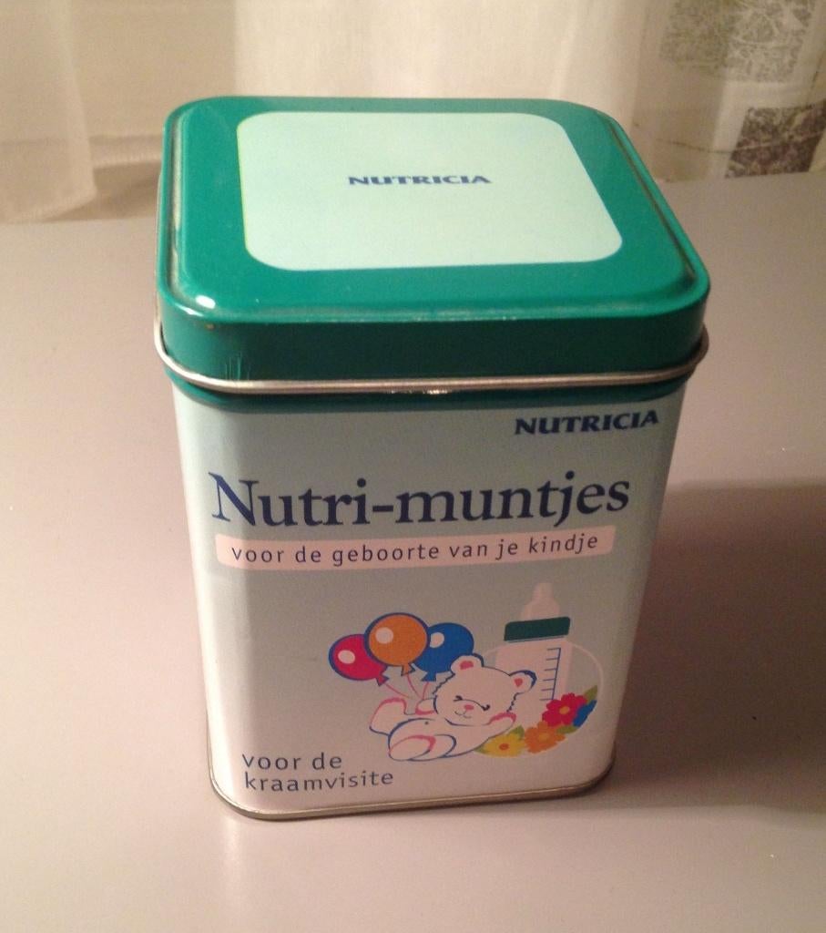 blikken spaarpot Nutri-muntjes van Nutricia, Verzamelen, Spaarpotten, Ophalen of Verzenden, Gebruikt, Metaal of Blik, Overige thema's