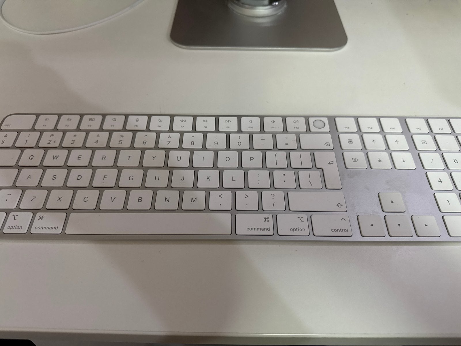Apple Wireless Magic Keyboard. Touch ID, Ophalen of Verzenden, Zo goed als nieuw, Draadloos, Qwerty
