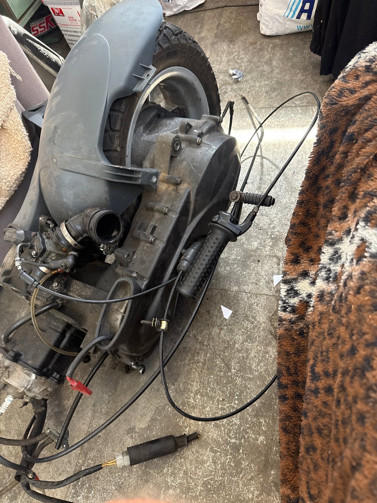 Hexagon 125cc blok, Fietsen en Brommers, Brommeronderdelen | Scooters, Ophalen, Zo goed als nieuw, Blok, Piaggio