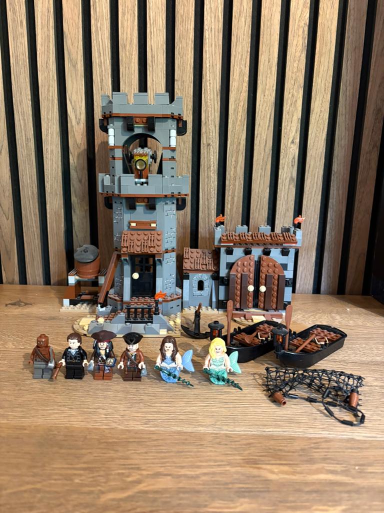 Lego 4194 Whitecap Bay Pirates Of The Carribean, Kinderen en Baby's, Speelgoed | Duplo en Lego, Ophalen of Verzenden, Zo goed als nieuw