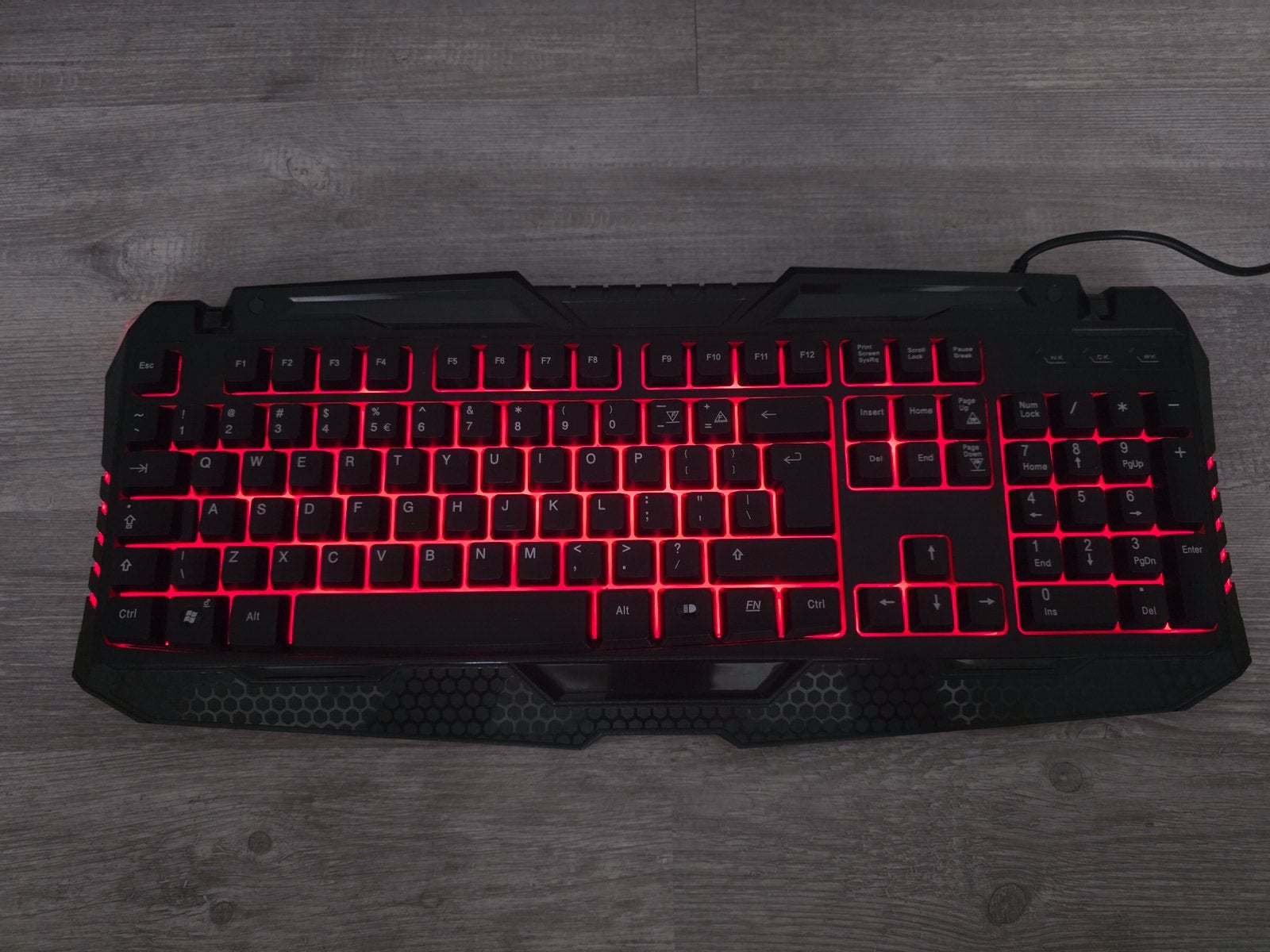 Gaming Toetsenbord ST-GKB161A met RGB Verlichting, Computers en Software, Toetsenborden, Ophalen, Gaming toetsenbord, Nieuw, Qwerty