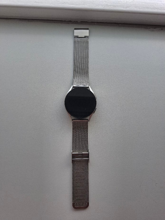 Samsung Galaxy Watch6 40mm – zeer netjes + 2 bandjes, Ophalen of Verzenden, Zo goed als nieuw, Samsung, Waterdicht
