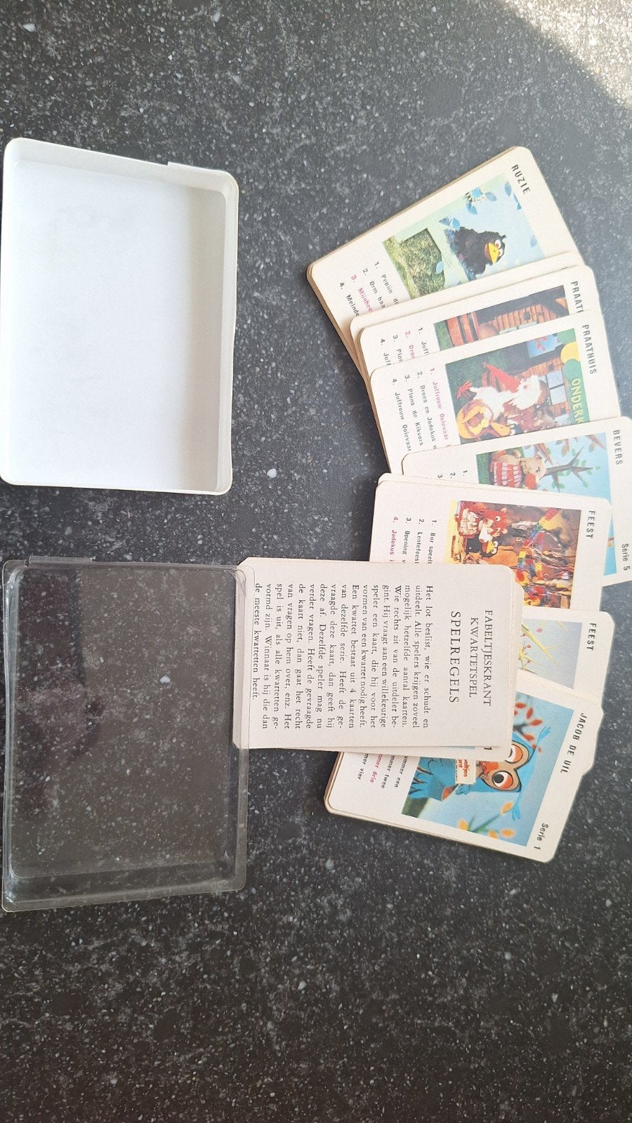 Fabeltjeskrant Kwartetspel - collectors item, Vijf spelers of meer, Ophalen of Verzenden, Gebruikt, Onbekend