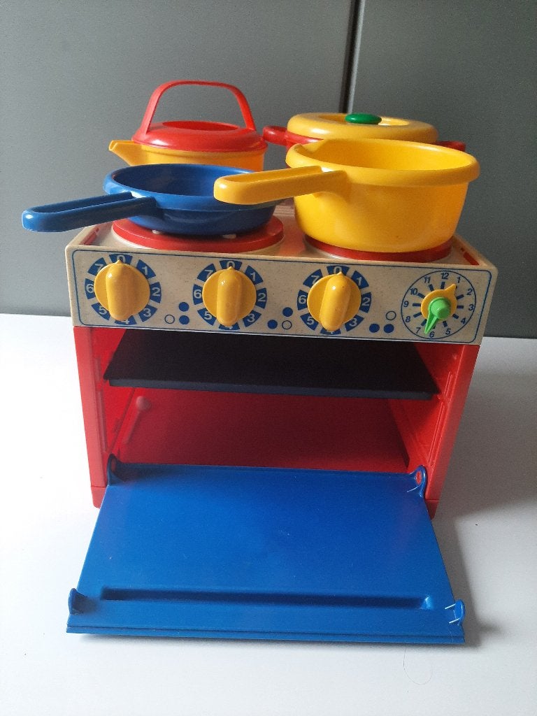 Keukentje, servies, mixer,koffiezetter en nog meer, Ophalen of Verzenden, Gebruikt, Kunststof