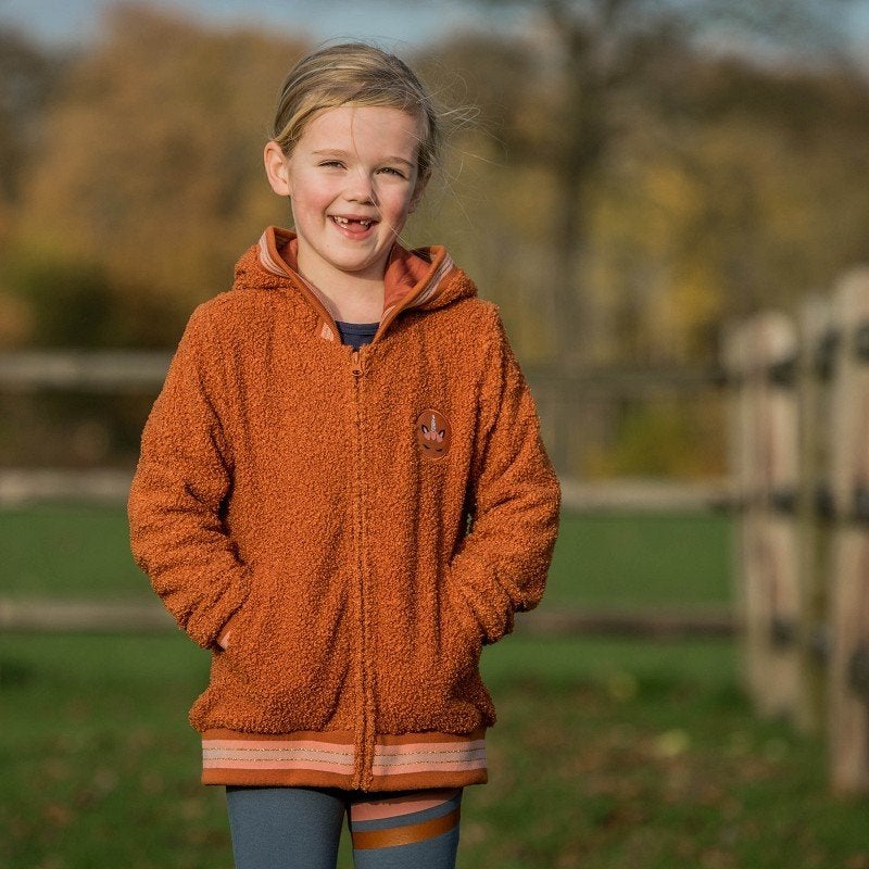 Cognac Red Horse Kiddy teddy jasje maat 104, Ampèrestraat 15-178013PT Zwolle, Dressuur, Red Horse, Nieuw