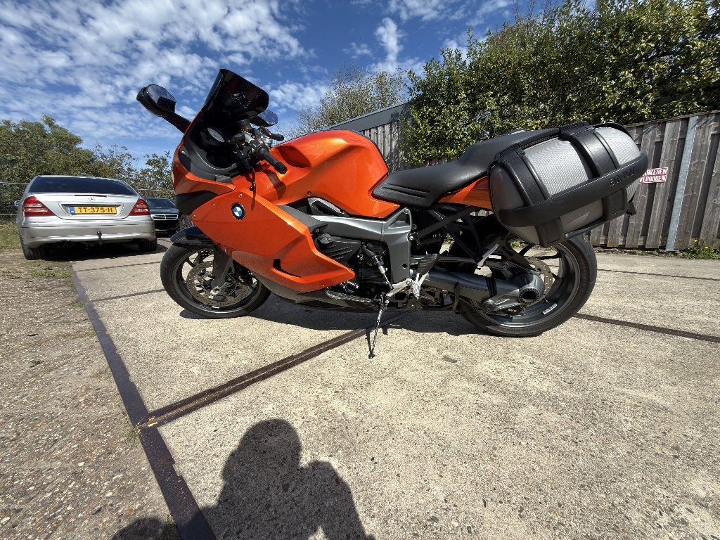 BMW K1300S met volledig carbon, Akrapovic en quickshifter, Motoren, Handvatverwarming, 1293 cc, 4 cilinders, Motorrijbewijs A