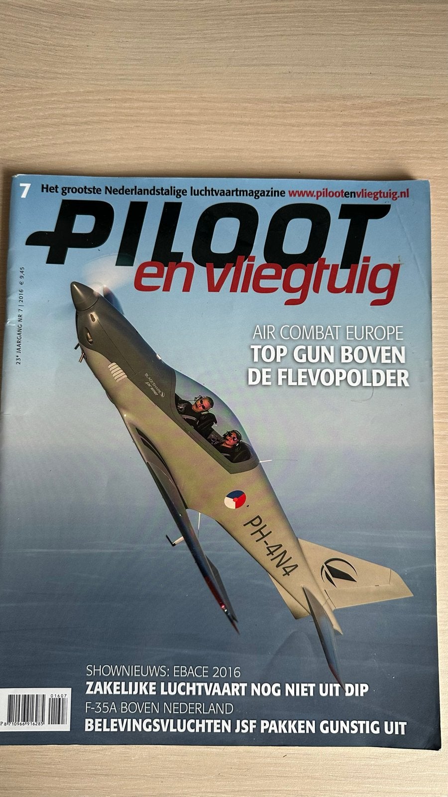 PILOOT en VLIEGTUIG magazine - Nr. 7, 2016, Ophalen of Verzenden, Zo goed als nieuw, Overige typen