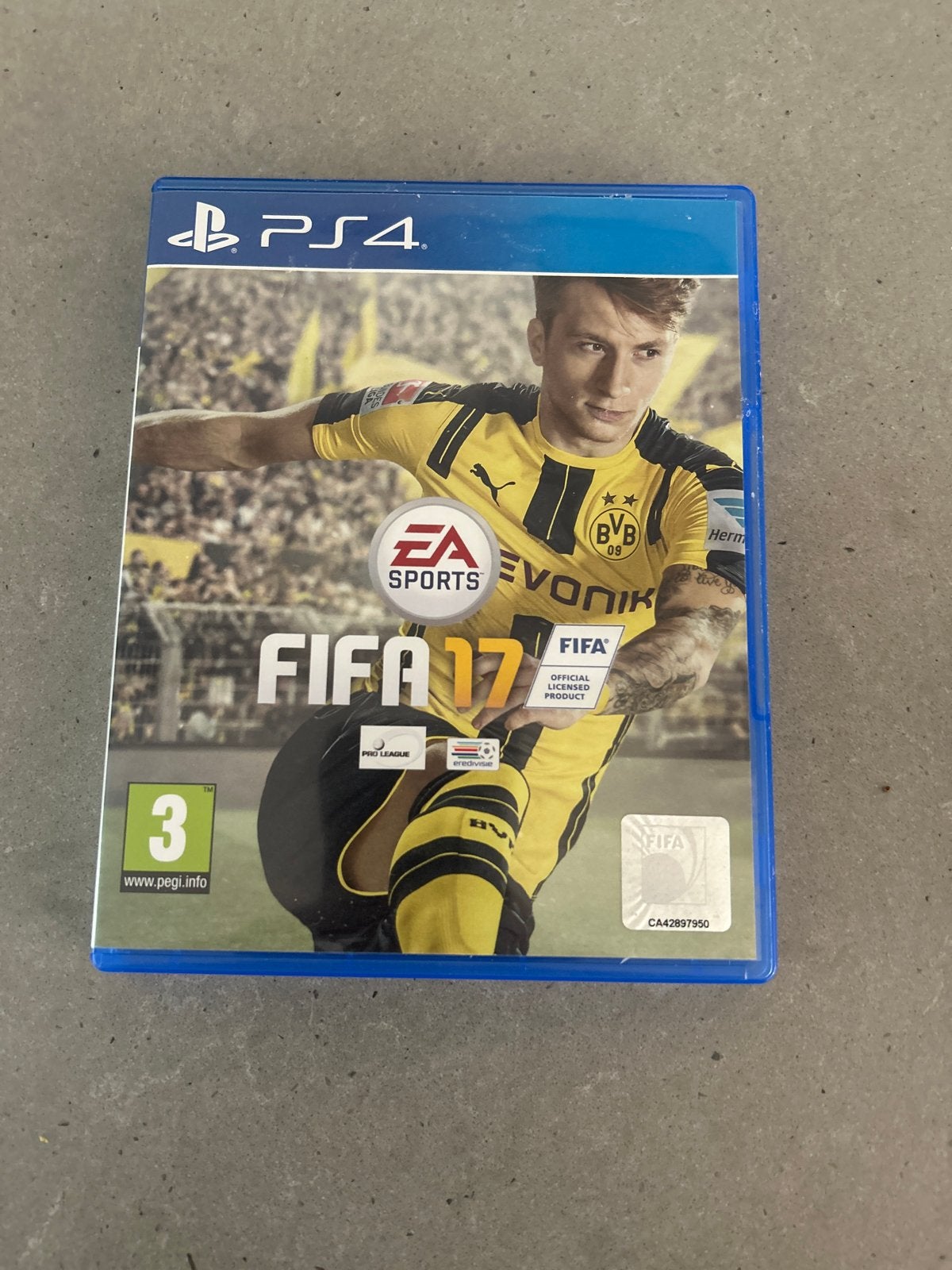 FIFA 17 PS4 - Gebruikt, Gebruikt, 2 spelers, Eén computer, Ophalen of Verzenden