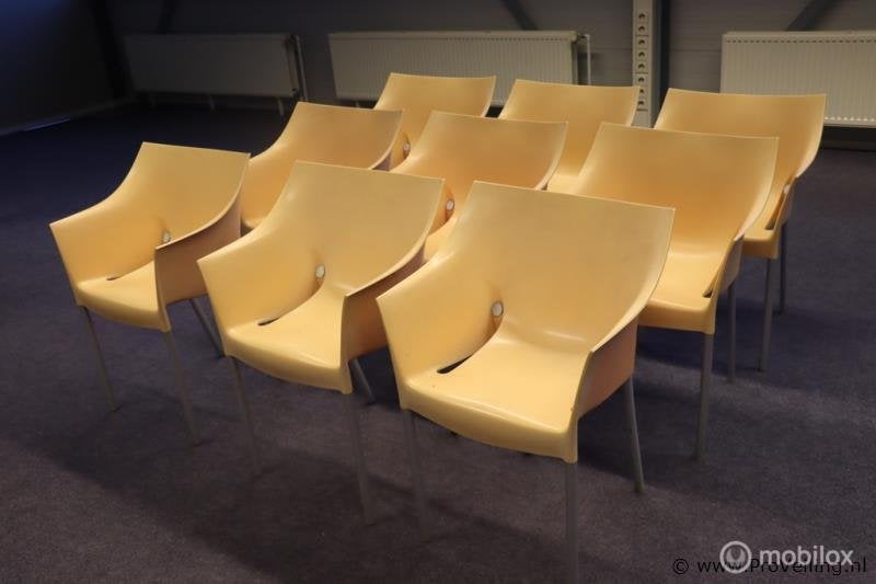 Online Veiling: Kartell Dr NO Design kantinestoelen - 9 s..., Huis en Inrichting, Stoelen, Gebruikt