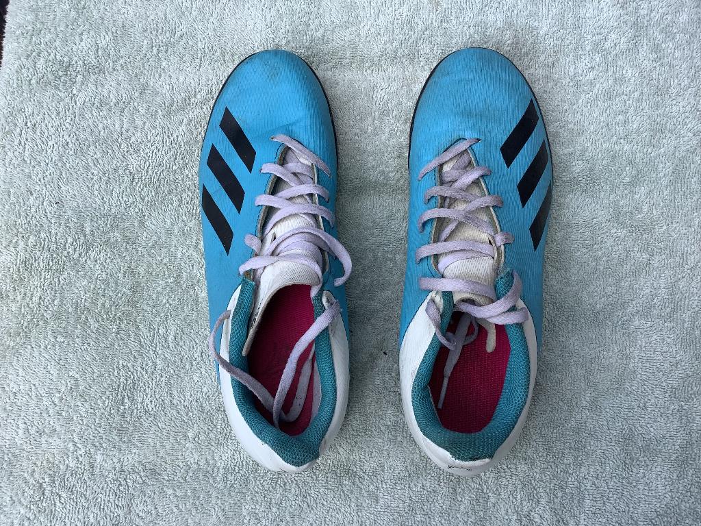 Adidas voetbalschoenen, maat 38,5, Gebruikt, Maat XS of kleiner, Schoenen, Ophalen of Verzenden