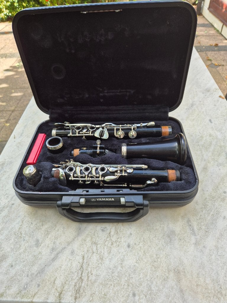 klarinet Duits, Muziek en Instrumenten, Blaasinstrumenten | Klarinetten, Zo goed als nieuw, Bes-klarinet, Hout, Met koffer, Verzenden