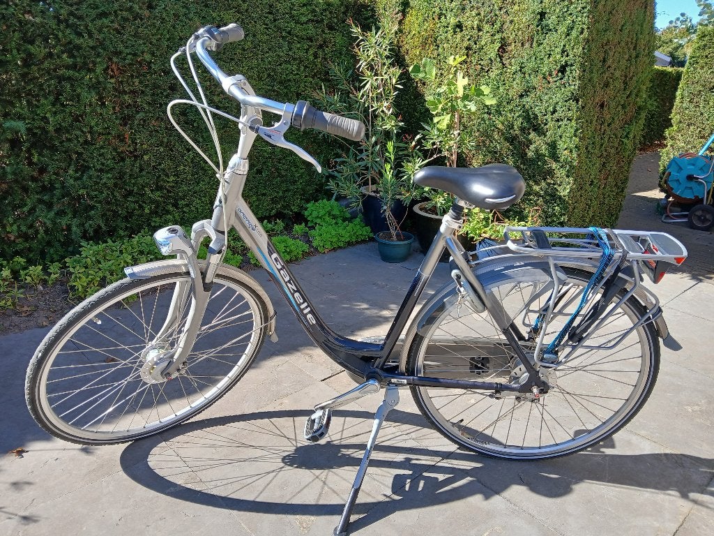 Gazelle damesfiets, Fietsen en Brommers, Ophalen, Zo goed als nieuw, Gazelle, Versnellingen