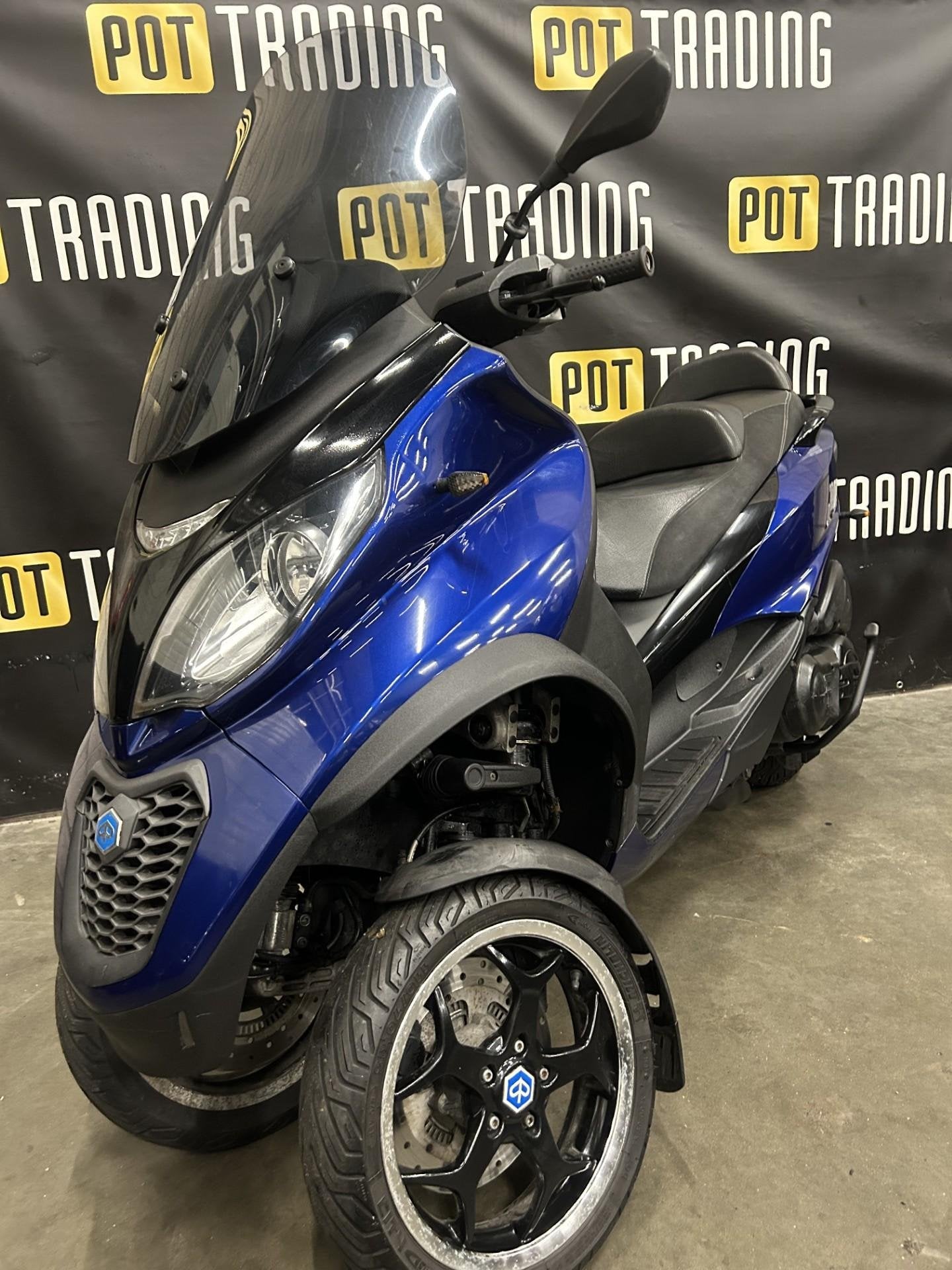 Piaggio MP3 500 LT ABS ASR 2016 Autorijbewijs 3 mnd garantie, Motoren, Scooter, 493 cc, Piaggio Vespa B.V., Minervum 7272
4817 ZM  Breda, NL