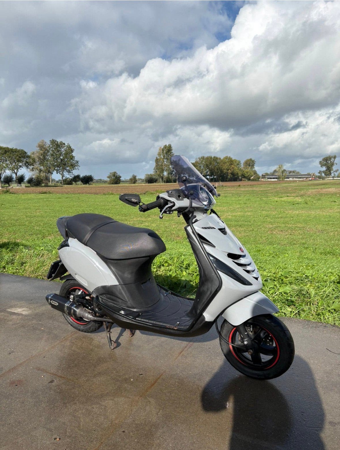 Piaggio zip iget 2020 euro 5, 1ste eigenaar, Fietsen en Brommers, Ophalen, Zo goed als nieuw, Benzine, Zip