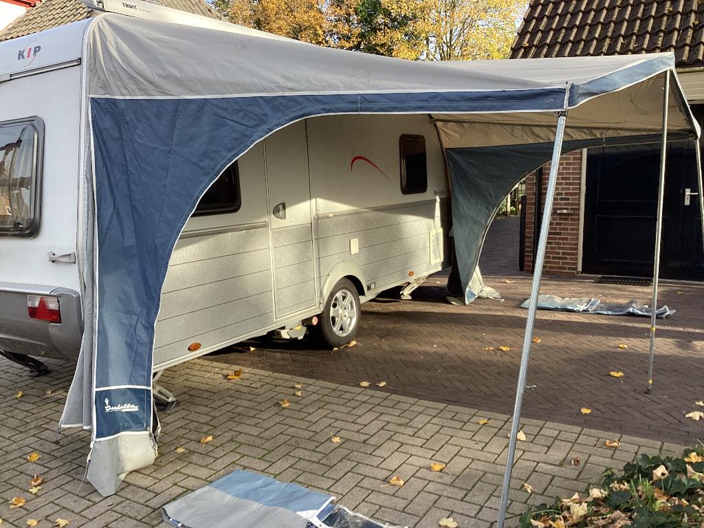 Luifel voor caravan, Ophalen, Zo goed als nieuw