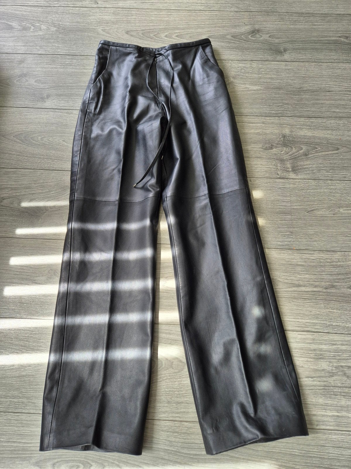 Mooie zwarte leren gevoerde broek maat 38, Ophalen