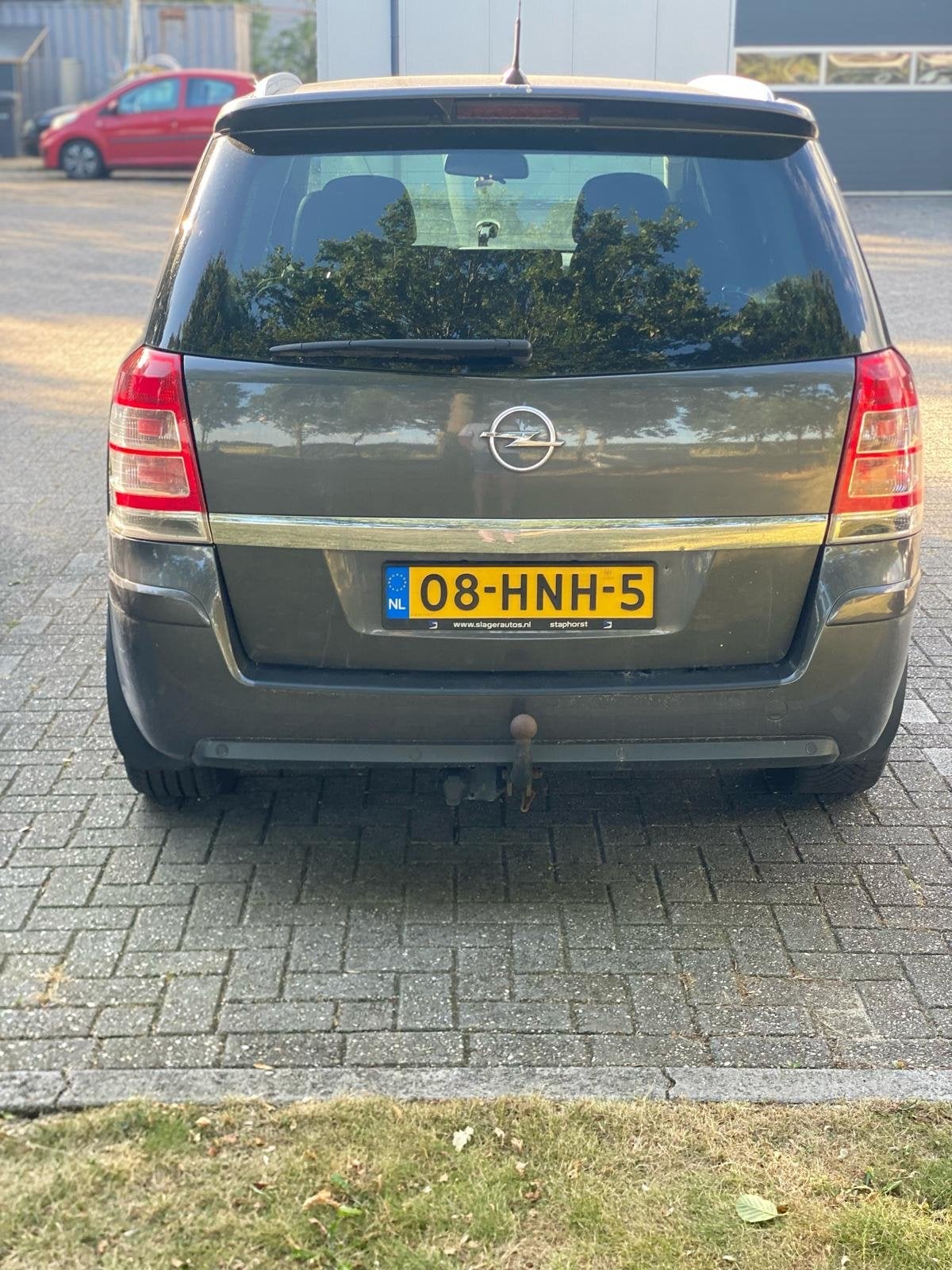 Opel Zafira 2.2 2009 Grijs, Auto's, Voorwielaandrijving, 4 cilinders, 7 stoelen, Origineel Nederlands