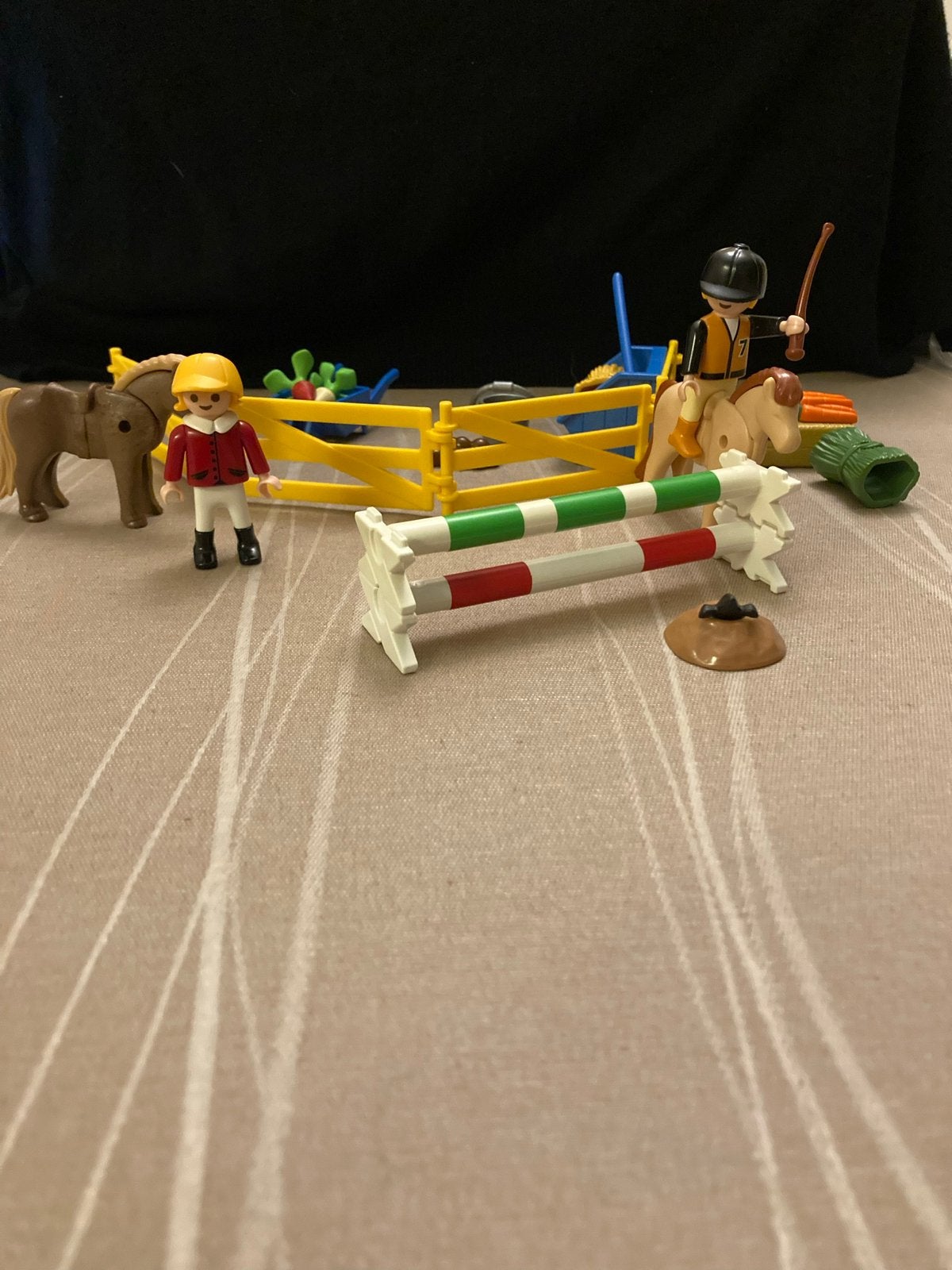 Playmobil kinderen met pony’s, Ophalen of Verzenden, Zo goed als nieuw