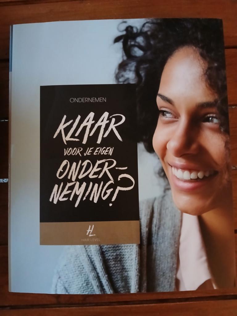 Klaar voor je eigen onderneming? - Hair Level, Ophalen of Verzenden, Zo goed als nieuw, Overige onderwerpen, Hair Level