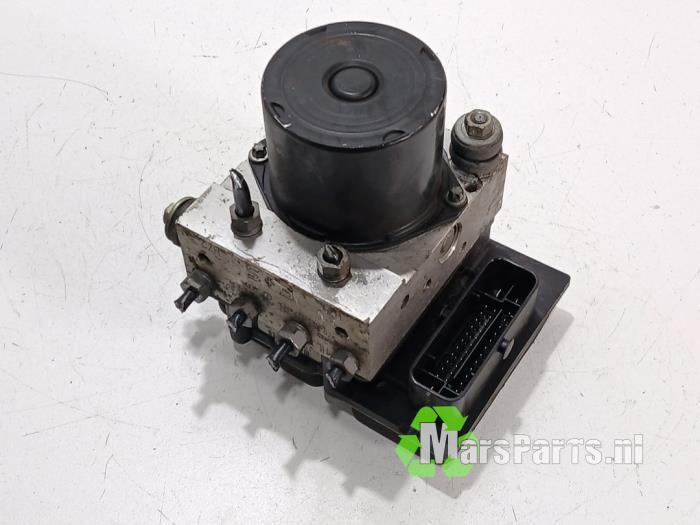 ABS Pomp van een Volkswagen Polo, Gebruikt, -, Volkswagen, -