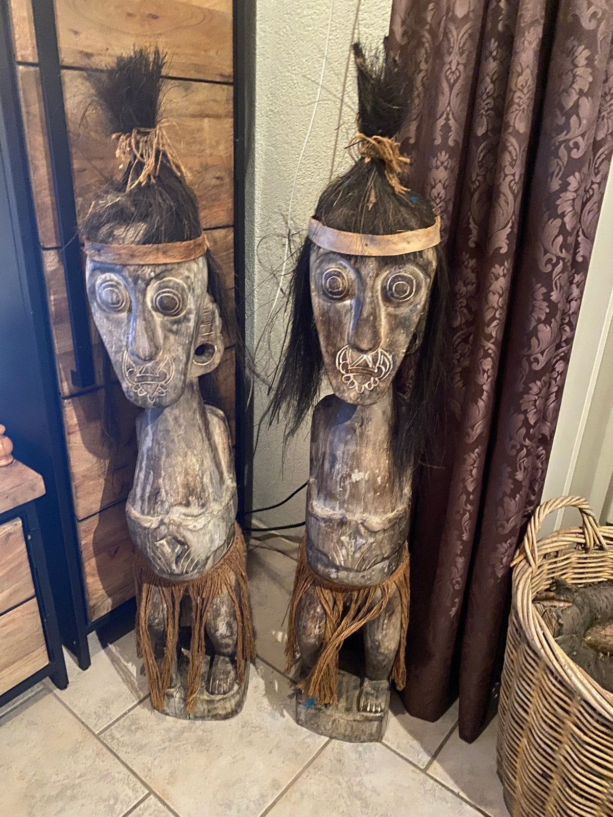 Set van 2 handgesneden houten beelden, Afrikaanse stijl, Antiek en Kunst, Bruin, Afrika, Handgemaakt, Beeld