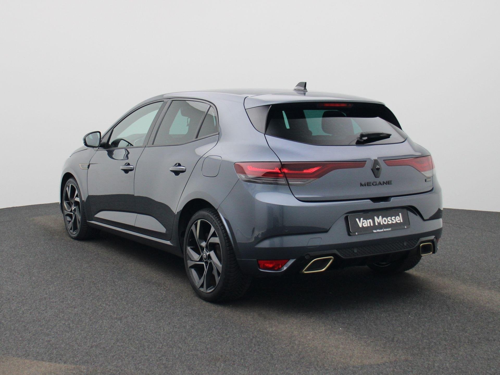 Renault Megane 1.6 Plug-In Hybrid E-Tech Engineered 160PK |, 94 pk, Stof, Gebruikt, 4 cilinders