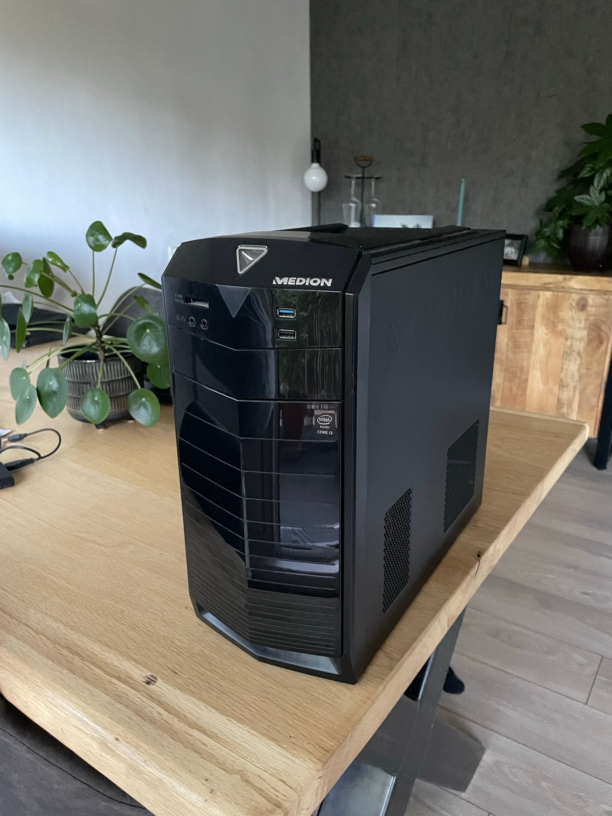 Complete Desktop PC met 23,6” Full HD Monitor, Muis & Toetse, Computers en Software, Desktop Pc's, Ophalen, Gebruikt, HDD, Met monitor