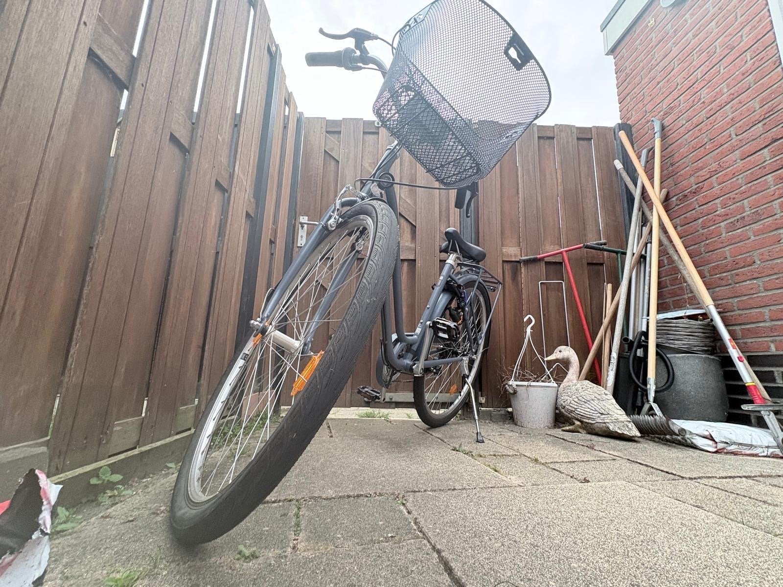 Stadsfiets met mand - Zo goed als nieuw, Velgrem, Versnellingen, Zo goed als nieuw, 50 tot 53 cm