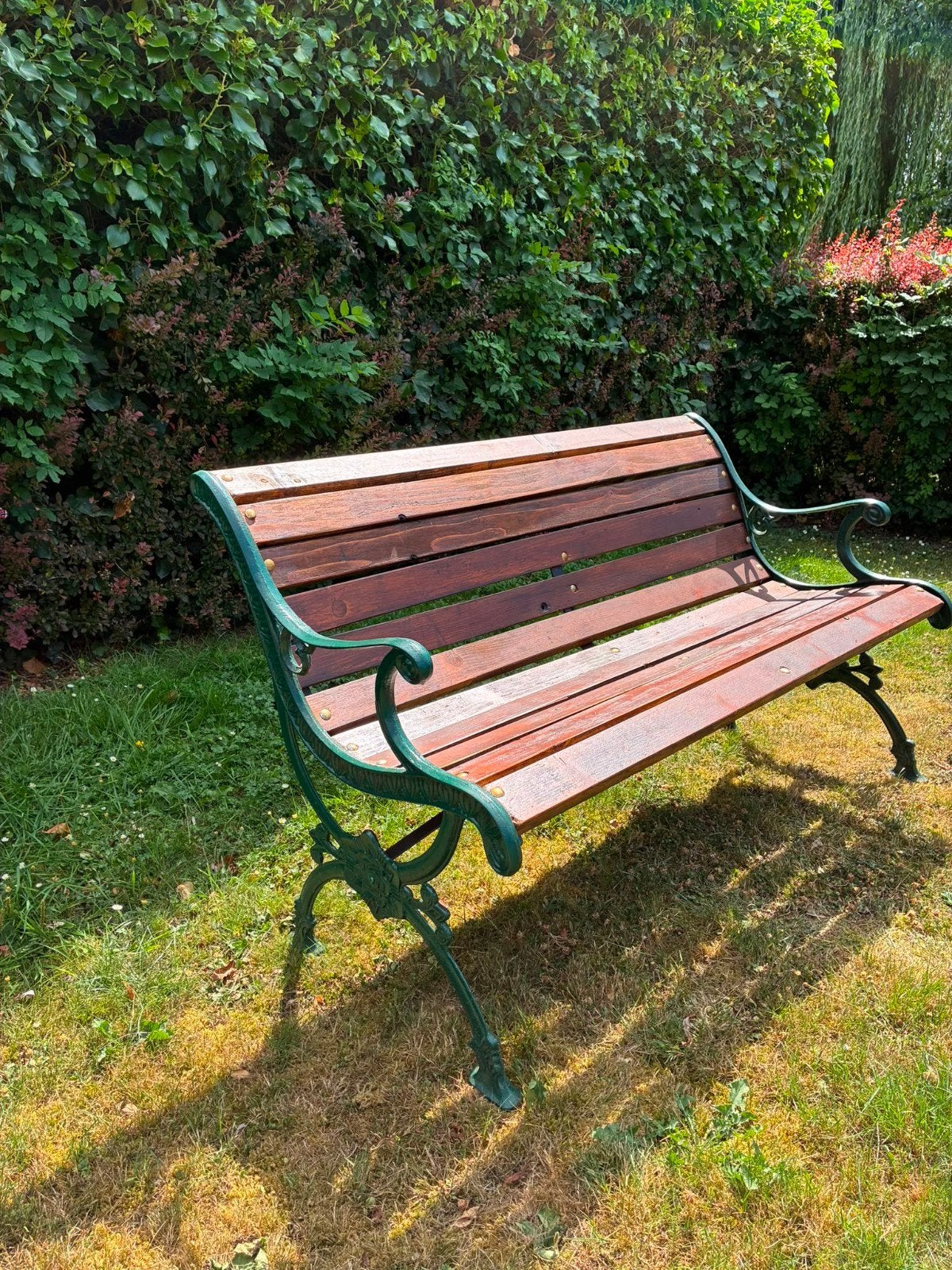 MOOI TUINBANKJE TERRASBANKJE L 1.25  ZITHOOGTE 43 CM., Ophalen, Hout
