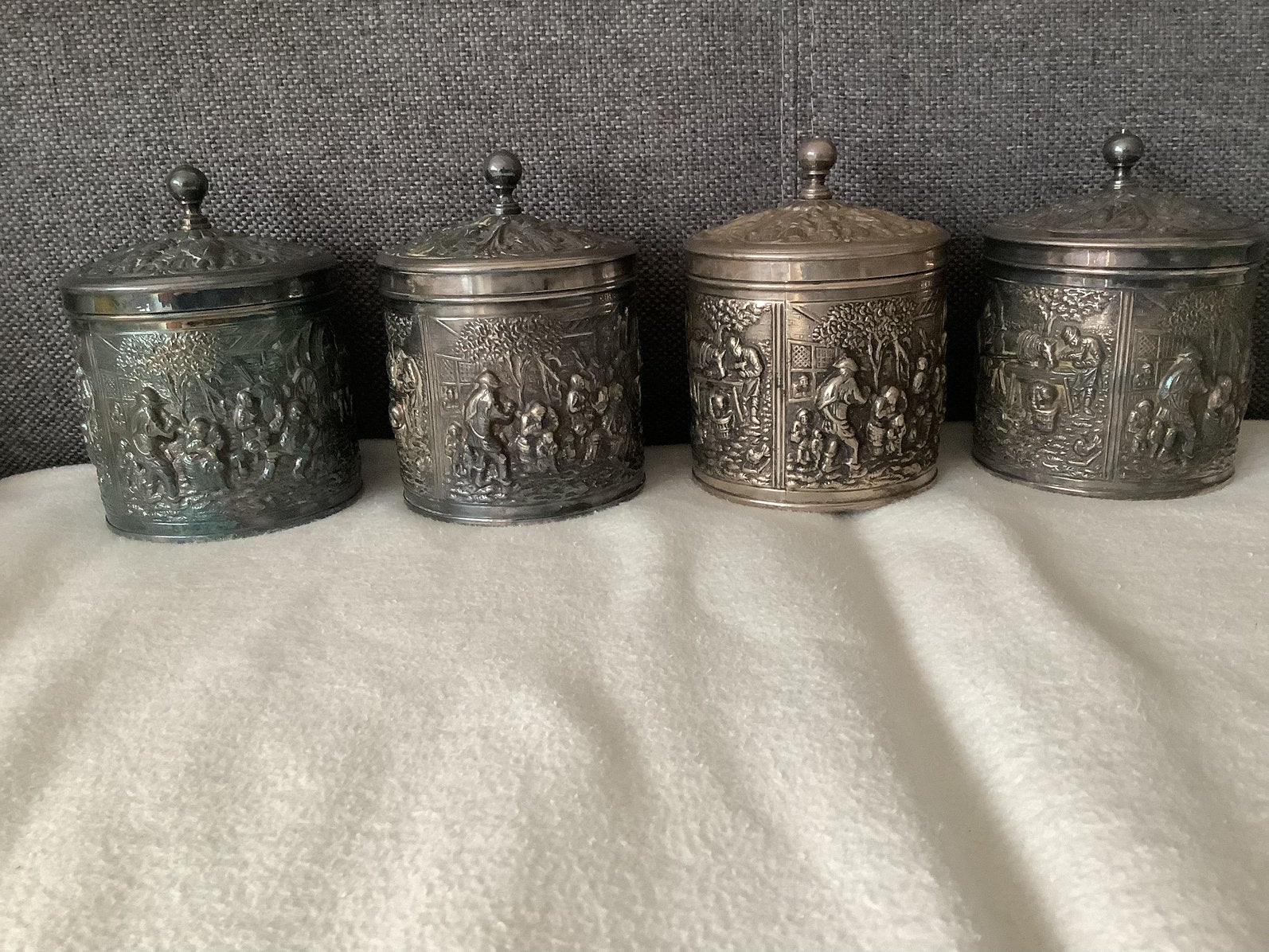 4 x DE Douwe Egberts verzilverde theebus  1960s, Ophalen, Zilver