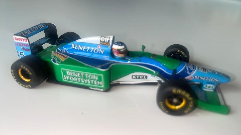 Benetton B194 Formule 1 modelauto - Michael Schumacher, Hobby en Vrije tijd, Modelauto's | 1:43, Ophalen of Verzenden, Zo goed als nieuw