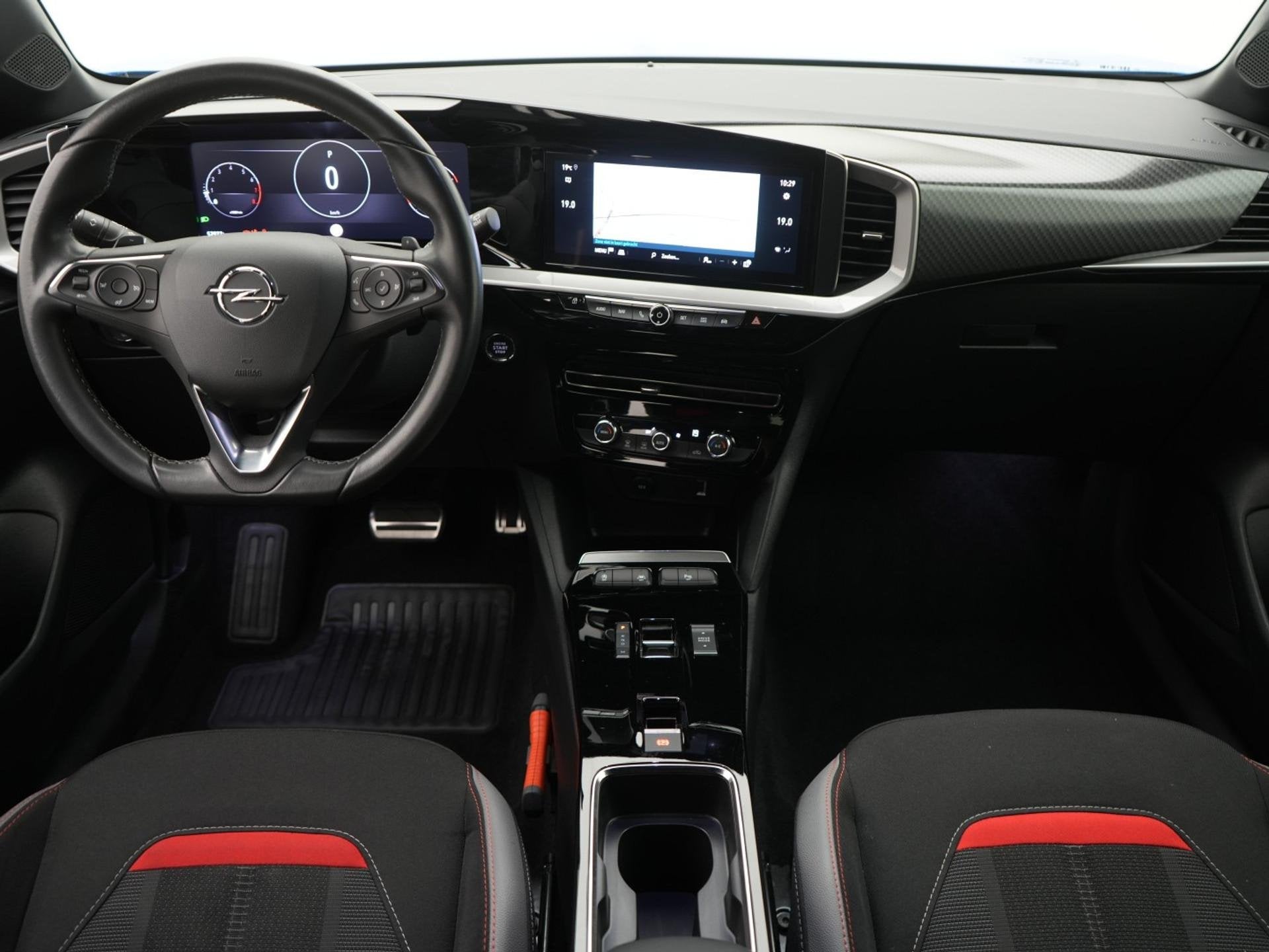 Opel Mokka 1.2 T 130 PK / GS-LINE / AUTOMAAT / NAVI / CAMERA, Auto's, Opel, Gebruikt, 1199 cc, Blauw, Origineel Nederlands