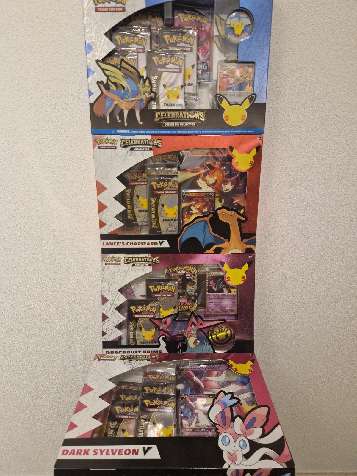 4x 25th Celebrations boxen, Ophalen of Verzenden, Zo goed als nieuw, Boosterbox