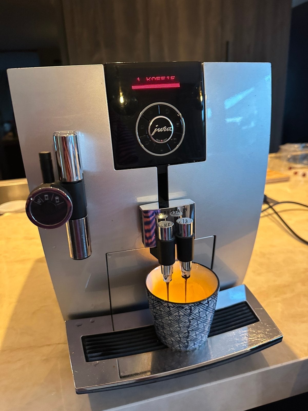 Jura Impressa J9 koffiemachine, Ophalen, Gebruikt, Koffiemachine