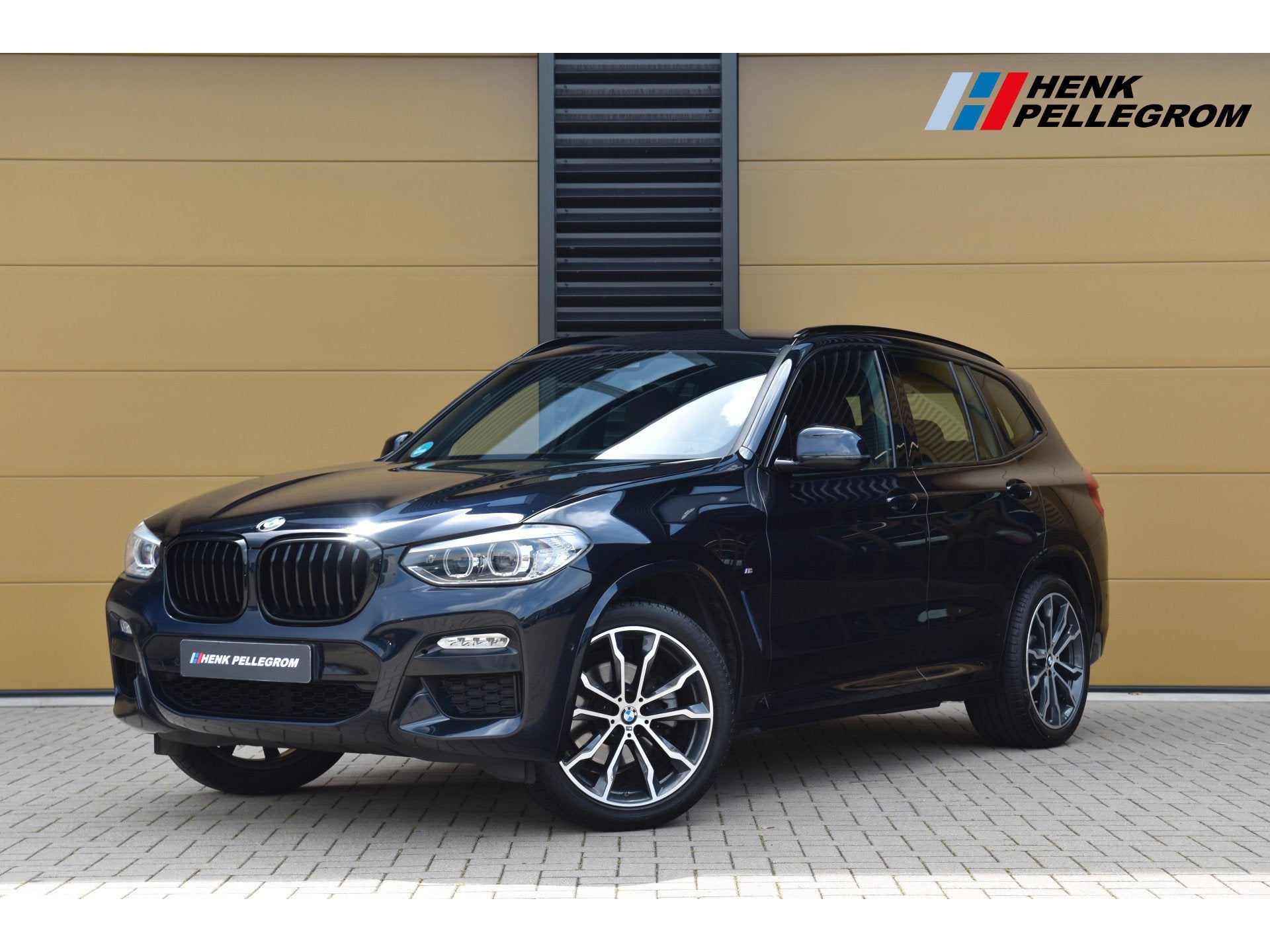 BMW X3 xDrive20i High Executive * M-Sportpakket * Stuurverwa, Automaat, 1998 cc, Gebruikt, 4 cilinders