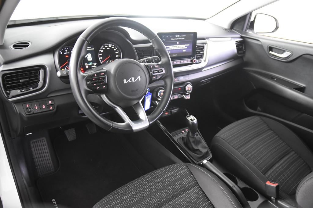Kia Stonic 1.0 T-GDi MHEV Vision *1ste Eigenaar*Navigatie*Ca, Auto's, Kia, Voorwielaandrijving, Gebruikt, Wit, Handgeschakeld