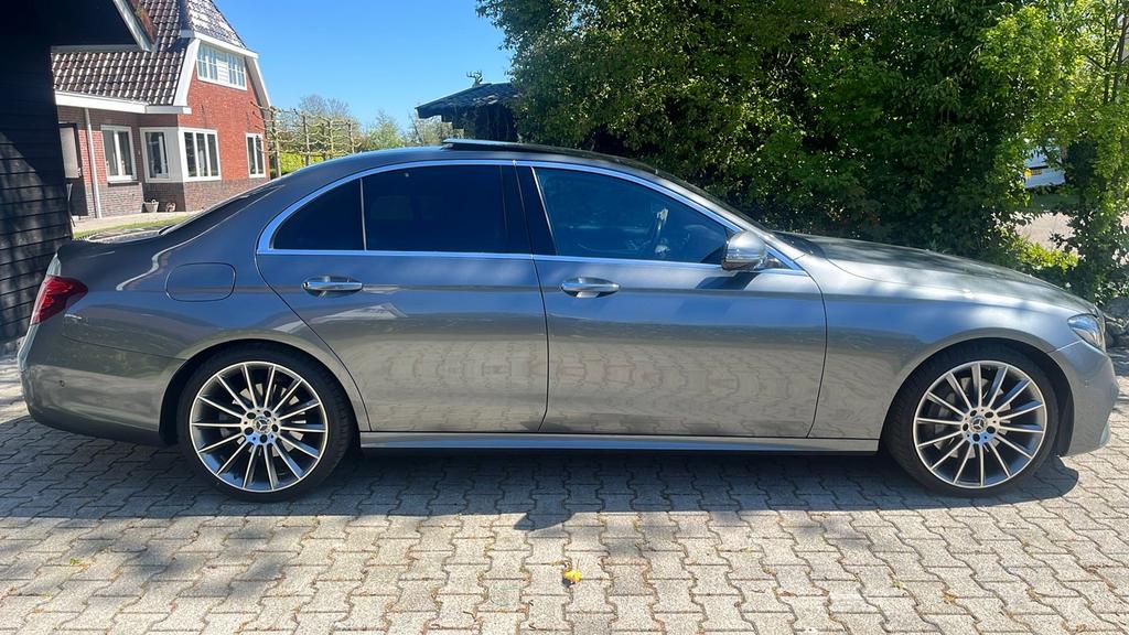 Mercedes-Benz E-Klasse E350 d 258pk 9G-TRONIC  2017 Grijs, Auto's, Automaat, Achterwielaandrijving, 2987 cc, Leder